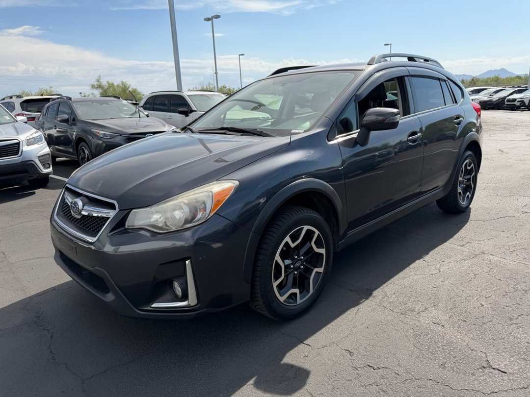 2017 Subaru Crosstrek 2.0i Limited - Image 3