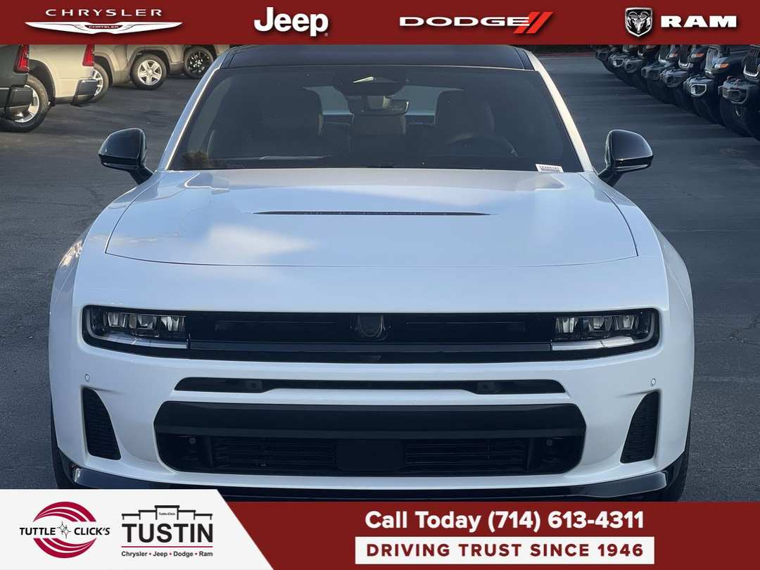 2026 Dodge Charger Scat Pack - Image 2