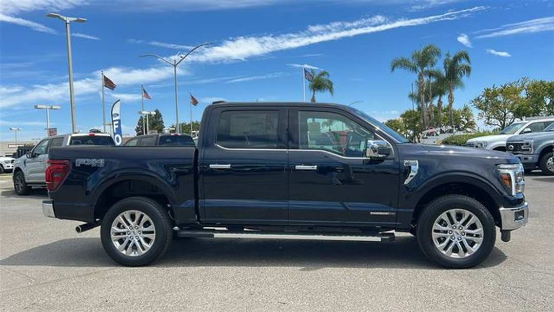 2026 Ford F-150 Lariat - Image 2
