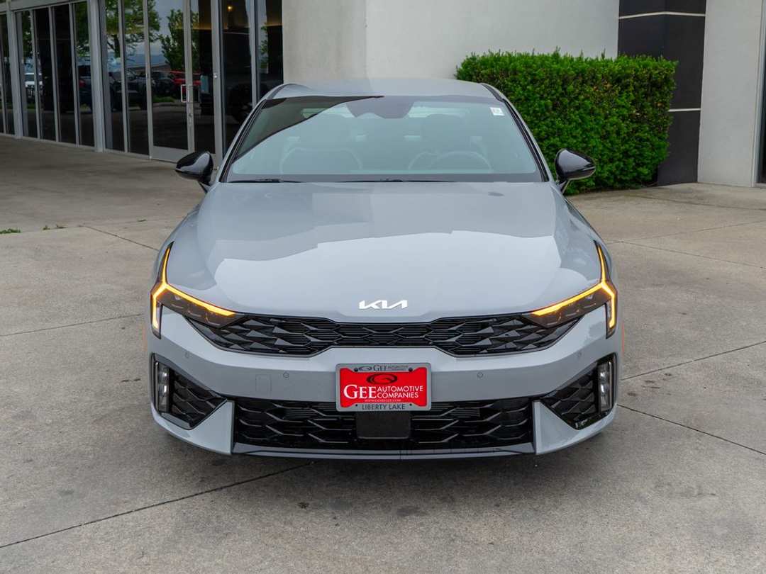 2026 Kia K5 GTLine - Image 2