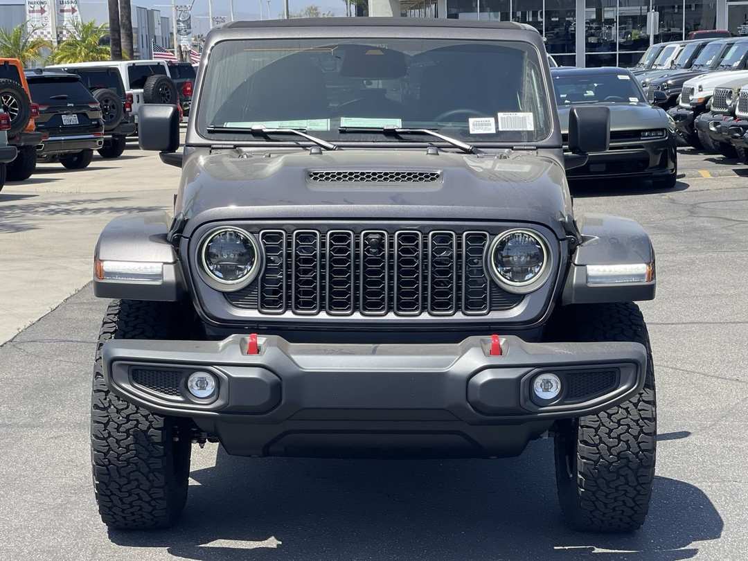 2026 Jeep Wrangler Rubicon - Image 2