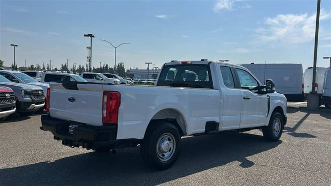 2026 Ford F-250Sd XL - Image 3