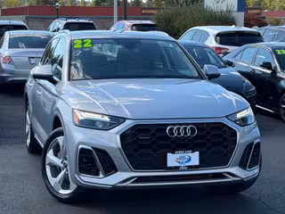 2022 Audi Q5 45 S line Premium