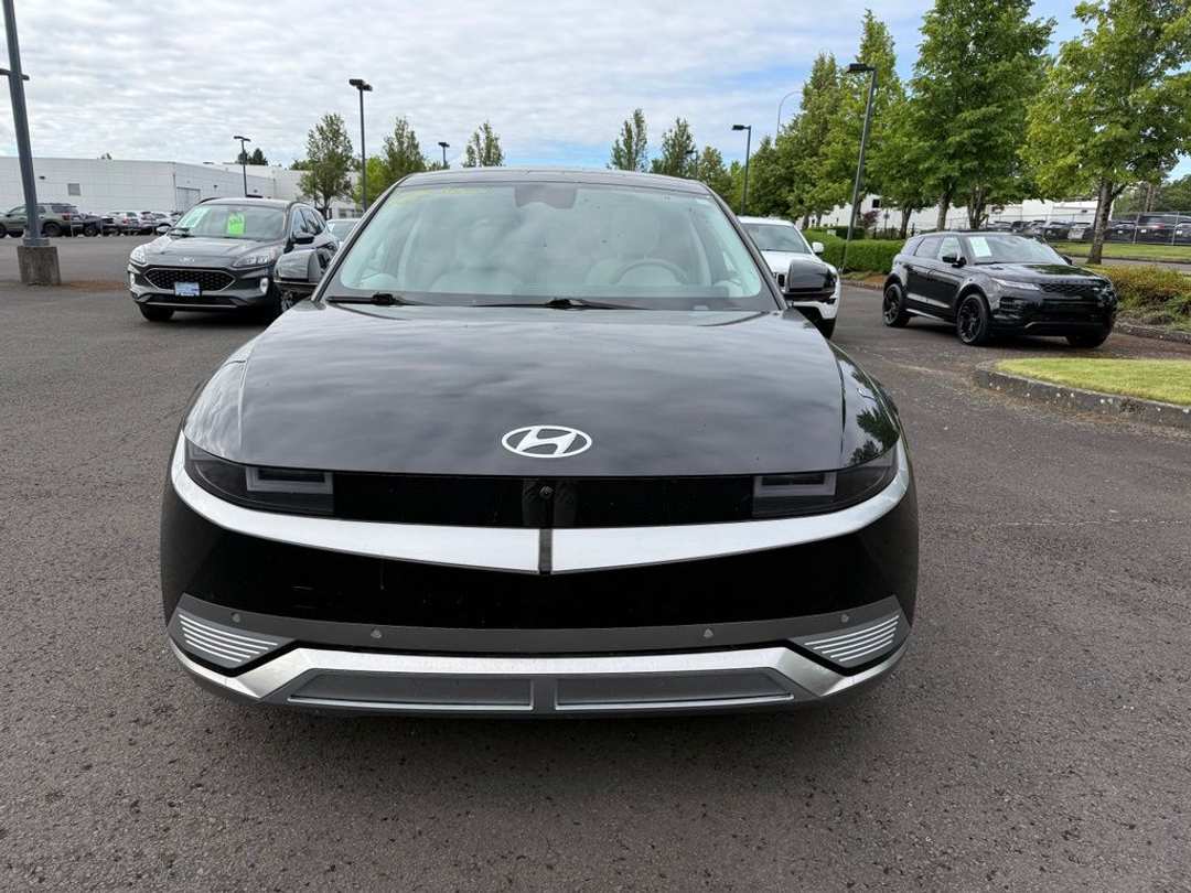 2023 Hyundai Ioniq 5 Limited - Image 2