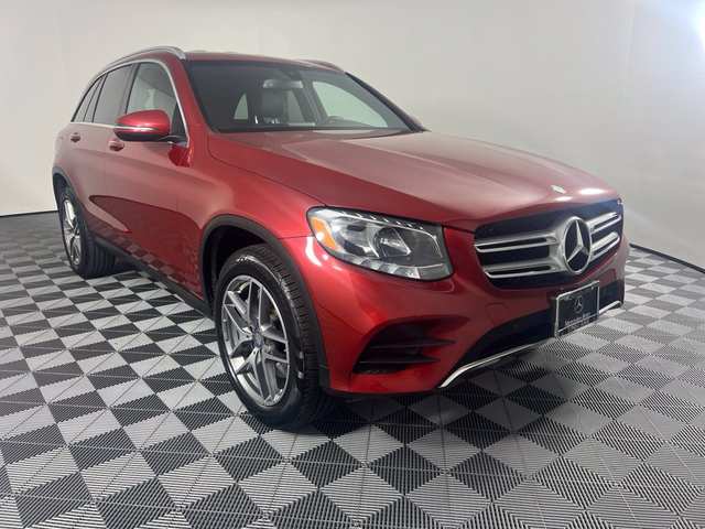 2017 Mercedes-Benz GLC 300