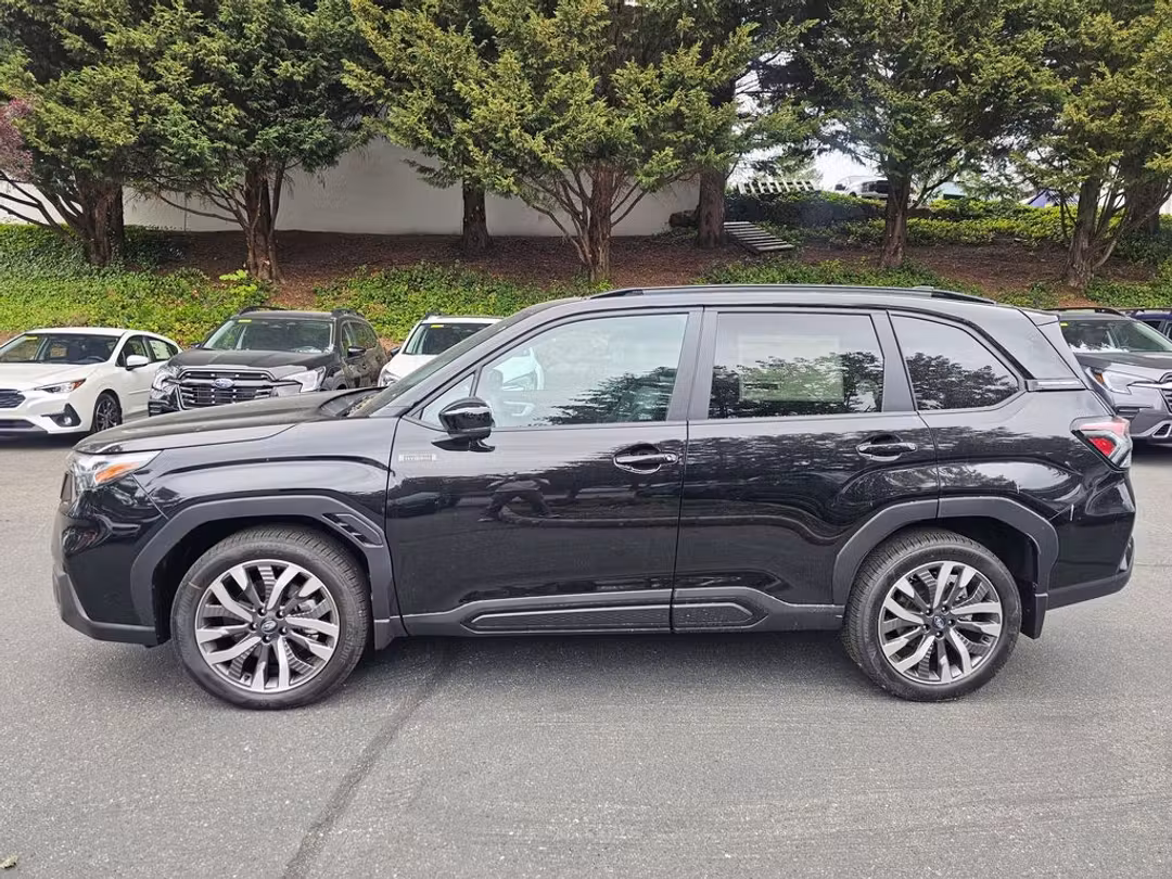 2026 Subaru Forester Touring Hybrid - Image 2