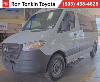 2024 Mercedes-Benz Sprinter 2500 Passenger 144 WB
