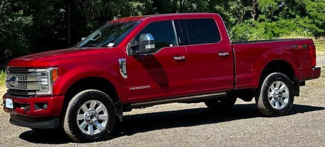 2019 Ford F-350Sd Platinum - Image 3
