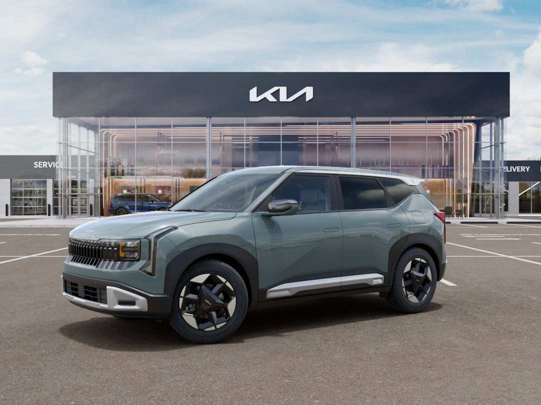 2027 Kia Seltos S - Image 3