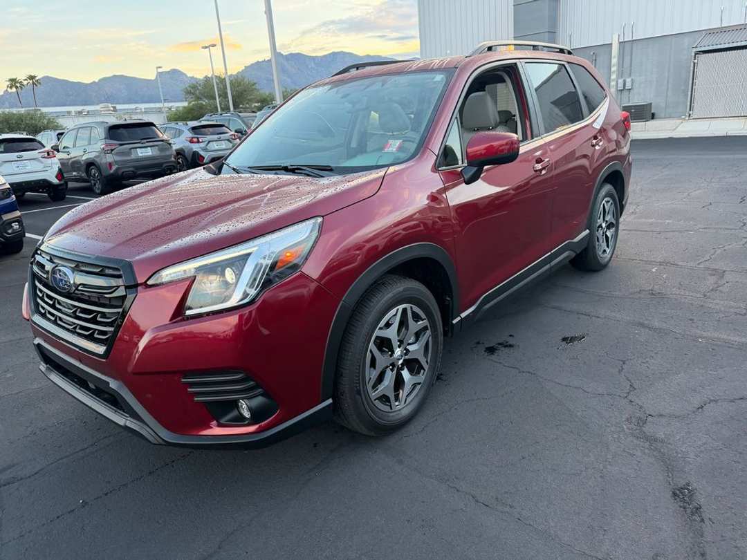 2024 Subaru Forester Premium - Image 3