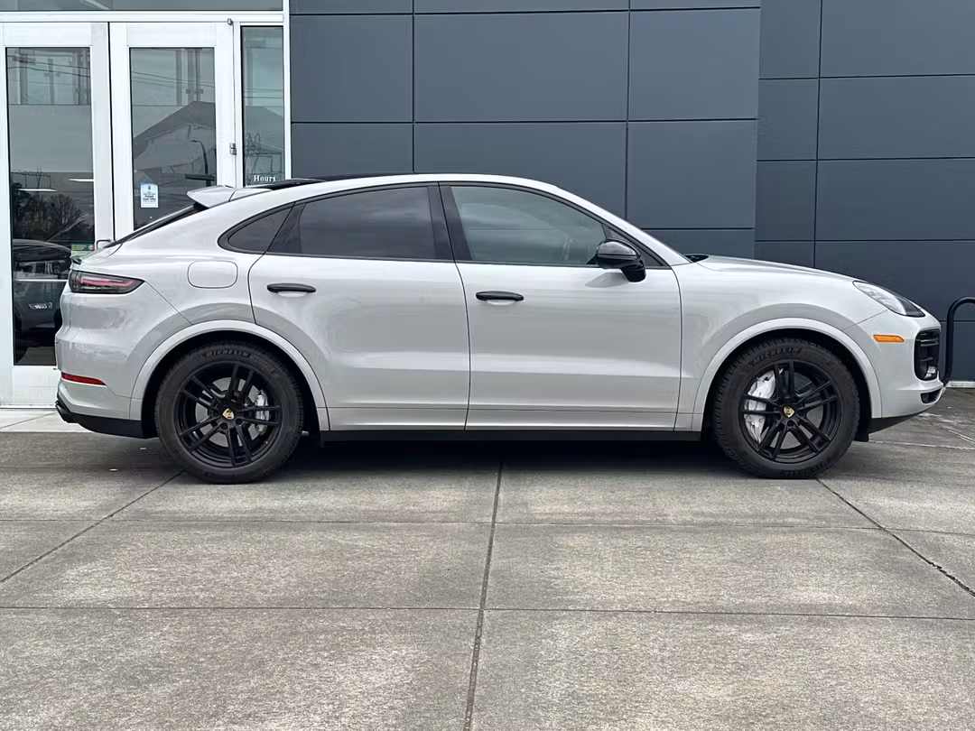 2020 Porsche Cayenne Turbo - Image 2