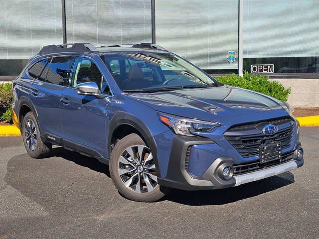 2023 Subaru Outback Touring