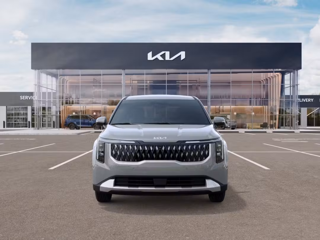 2027 Kia Carnival LXS - Image 2