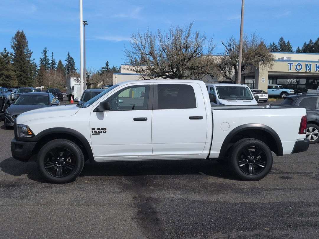 2022 Ram 1500 Classic Warlock - Image 2