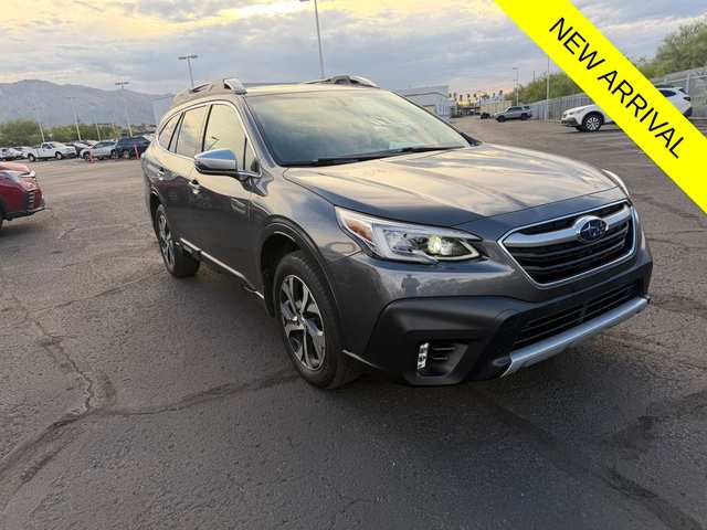 2022 Subaru Outback Touring