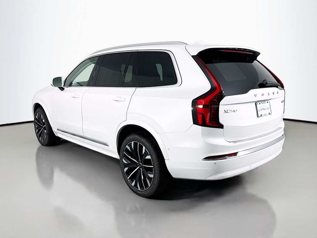 2026 Volvo Xc90 B6 Plus 7Seater - Image 3