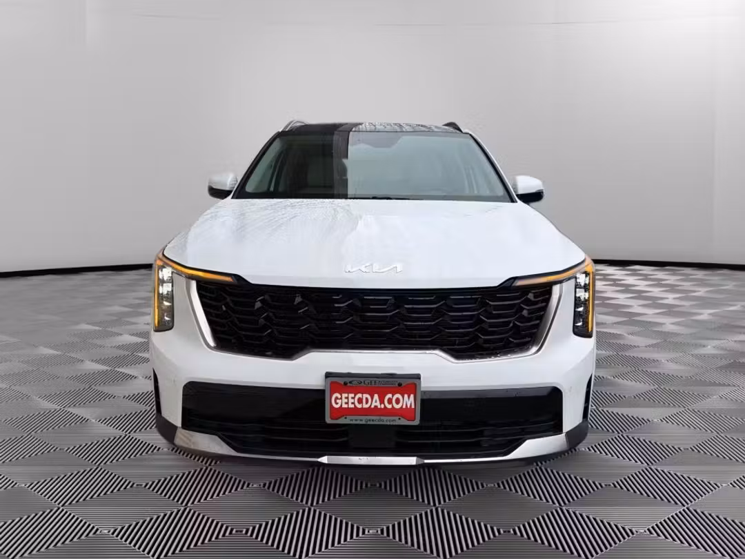 2026 Kia Sorento S - Image 2