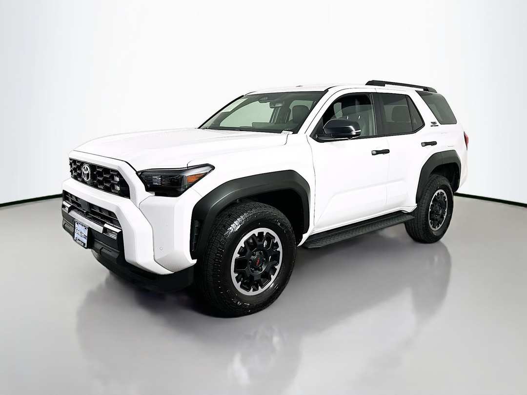2025 Toyota 4Runner TRD Sport Premium - Image 3