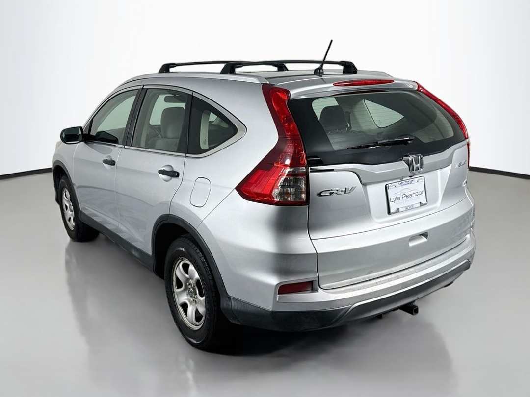 2015 Honda CR-V LX - Image 3