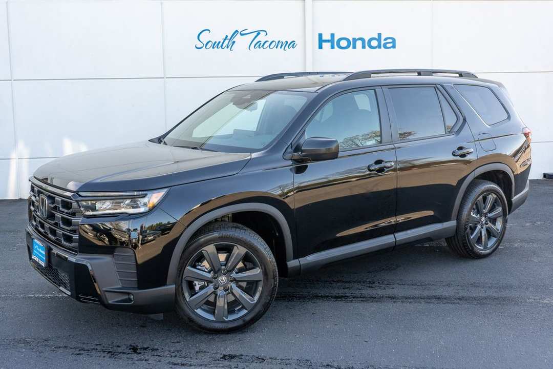 2026 Honda Pilot Sport - Image 2