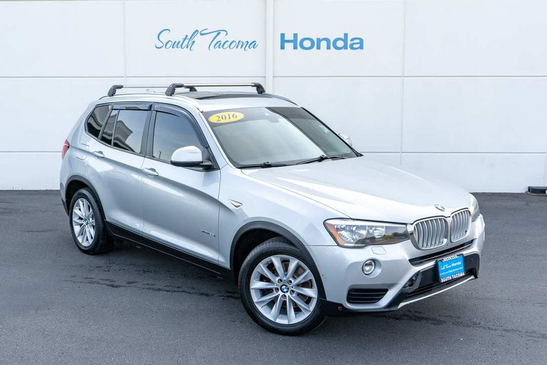 2016 BMW X3 xDrive28i - Image 2