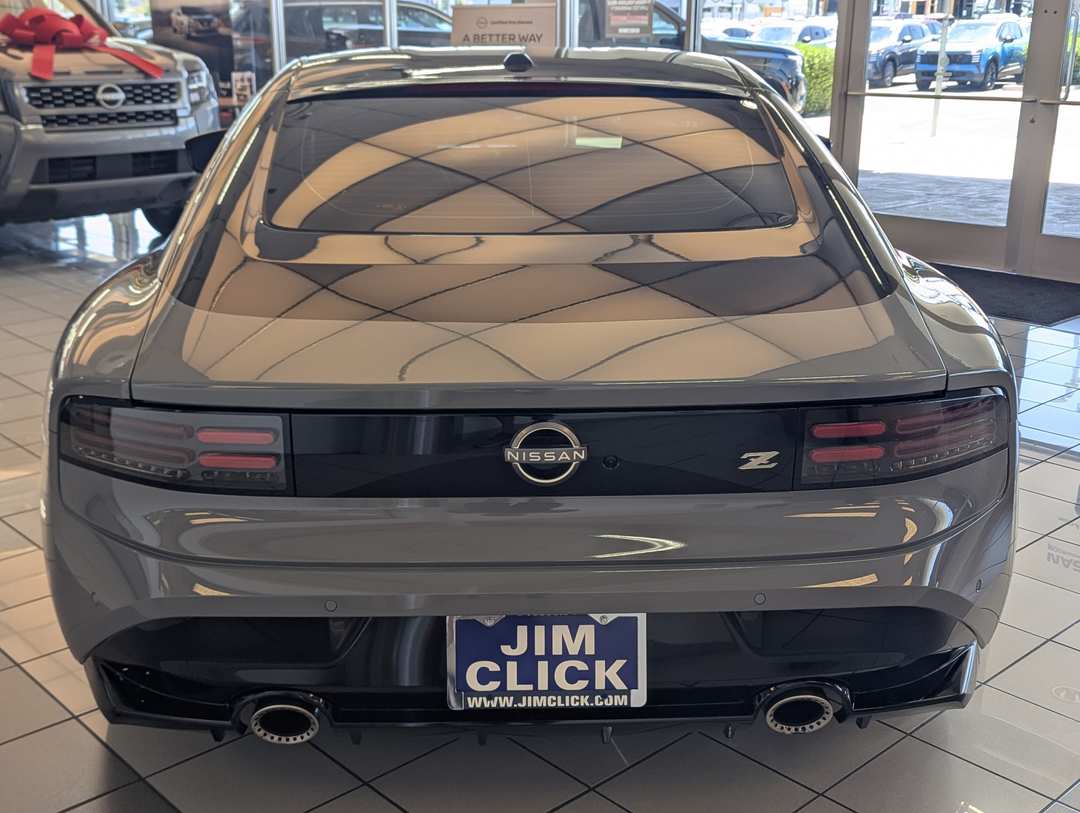 2027 Nissan Z Sport - Image 3