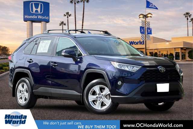 2020 Toyota Rav4 XLE