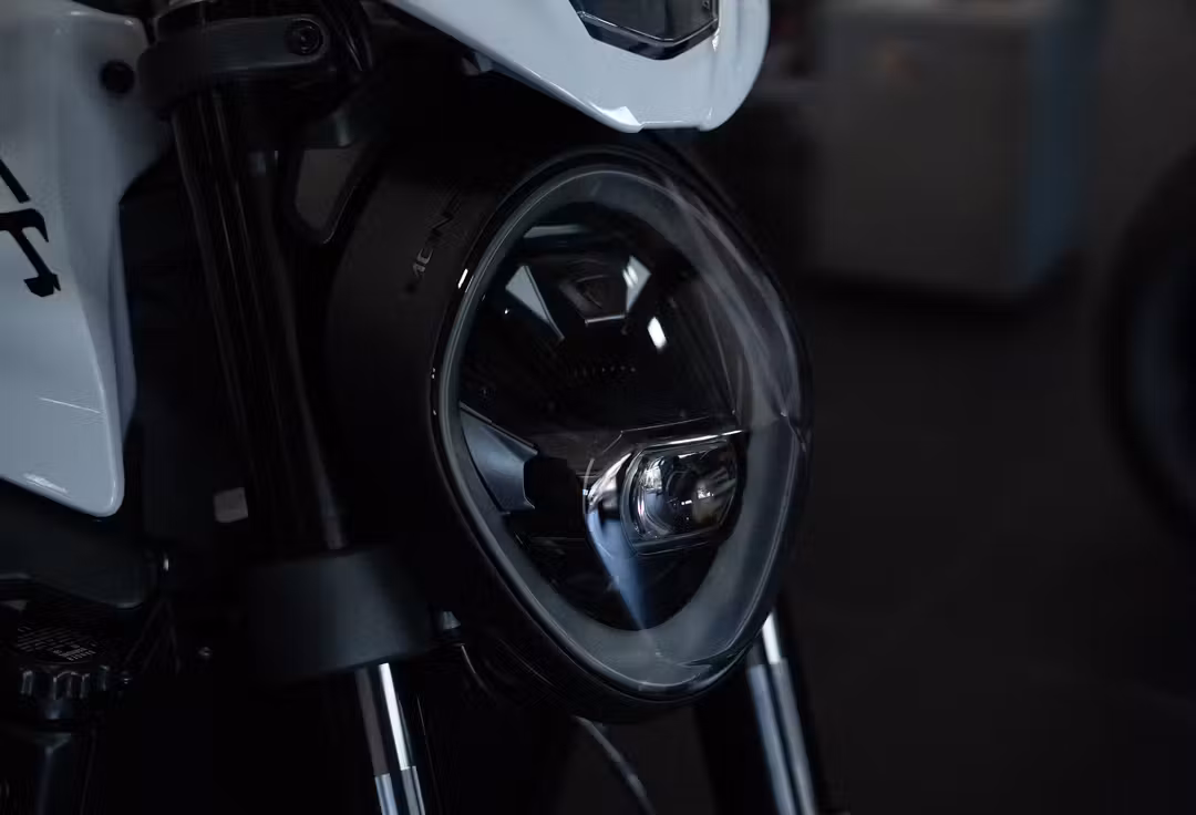 2025 Ducati Monster + - Image 3
