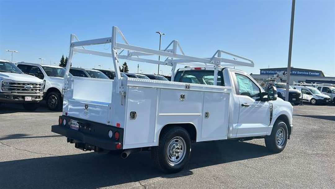 2026 Ford F-250Sd XL - Image 3