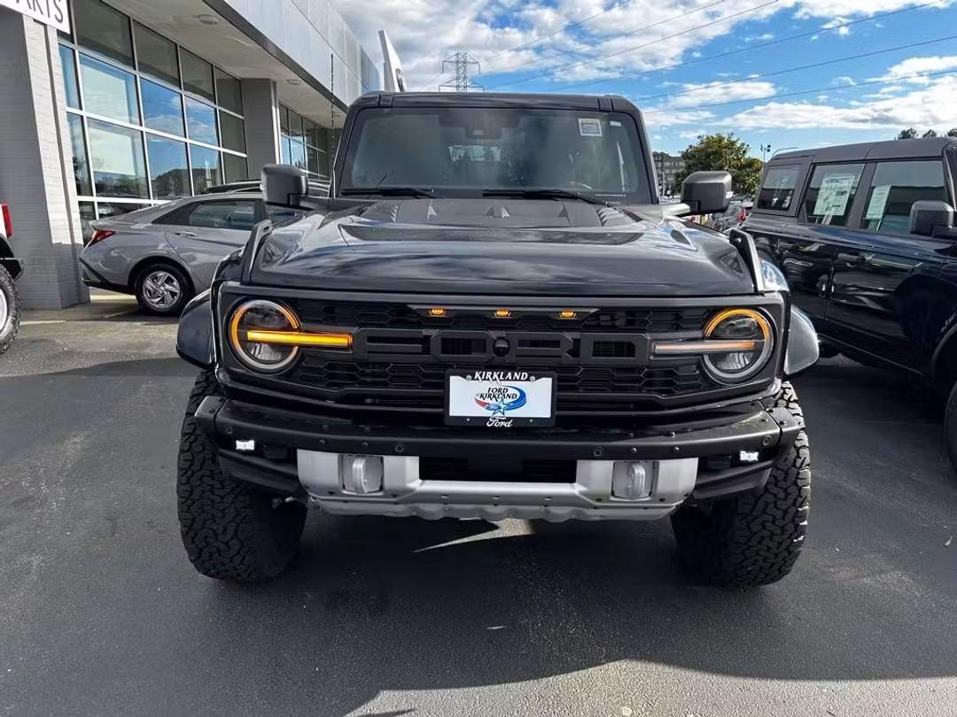 2025 Ford Bronco Raptor - Image 3