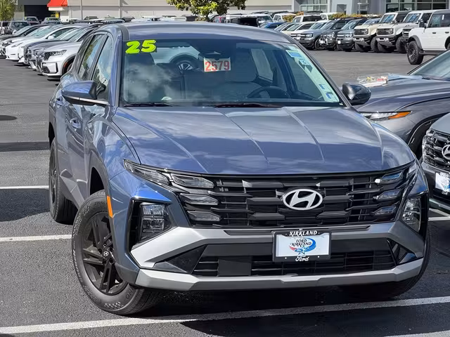 2025 Hyundai Tucson SE