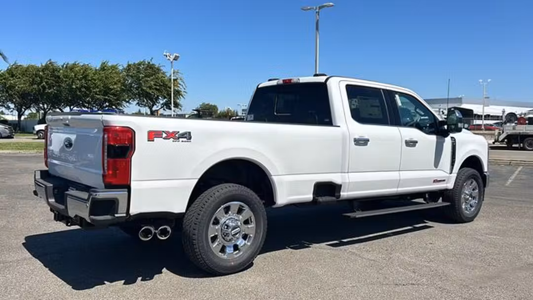2026 Ford F-250Sd Lariat - Image 3