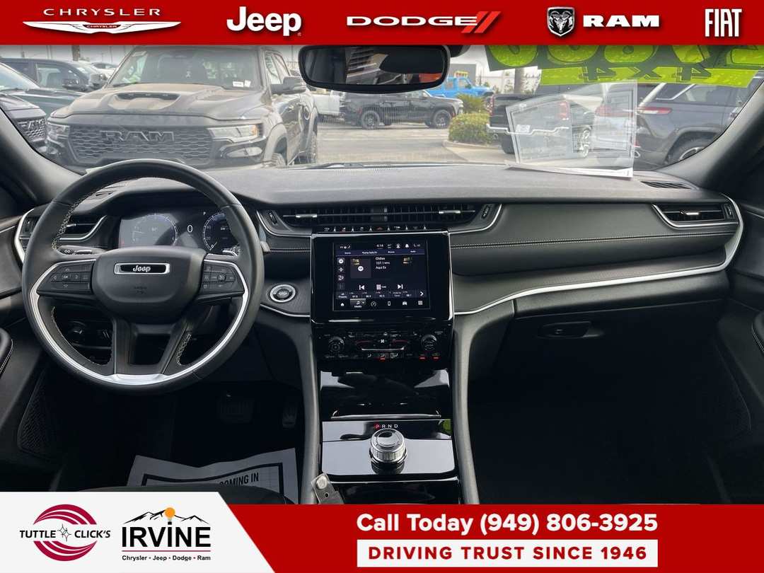 2023 Jeep Grand Cherokee L Altitude - Image 2