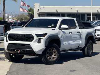 2026 Toyota Tacoma 4Wd TRAILHUNTER HYBRI
