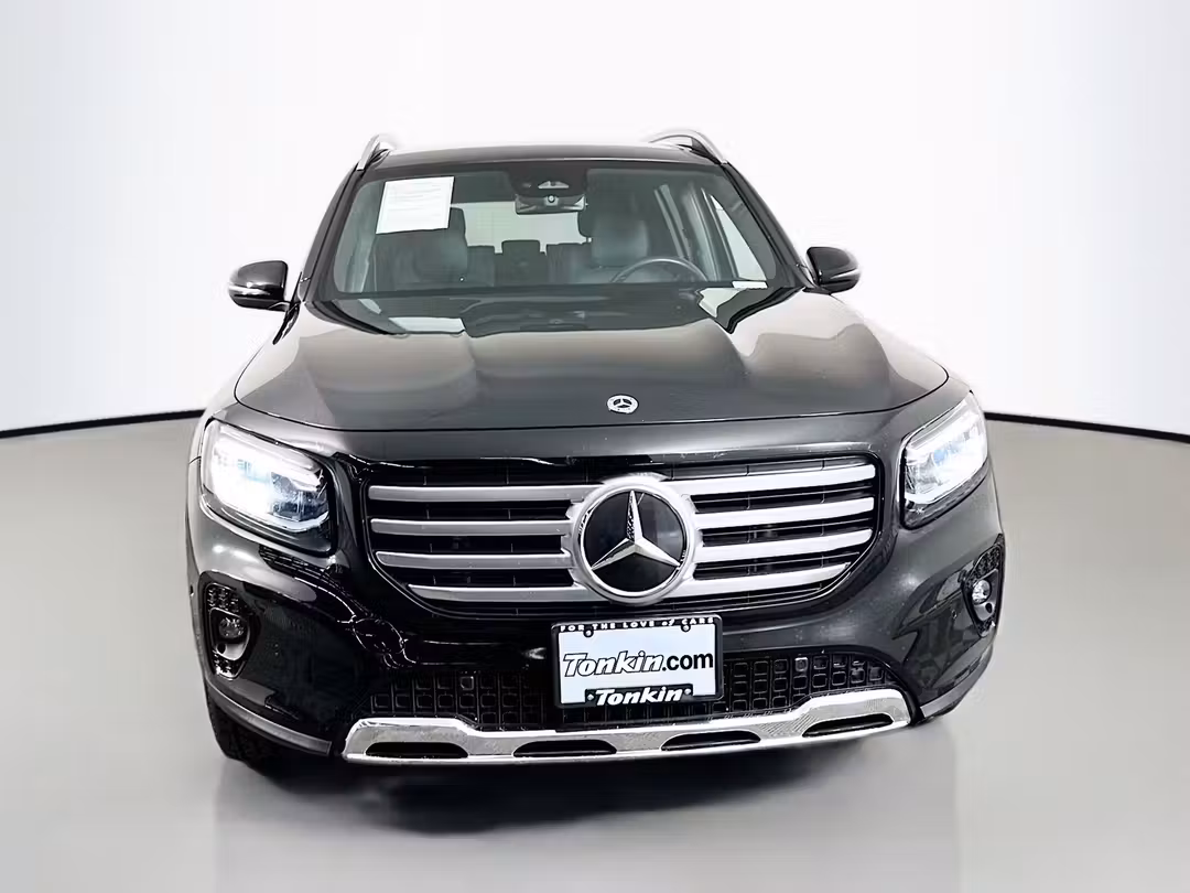 2025 Mercedes-Benz GLB GLB 250 - Image 2
