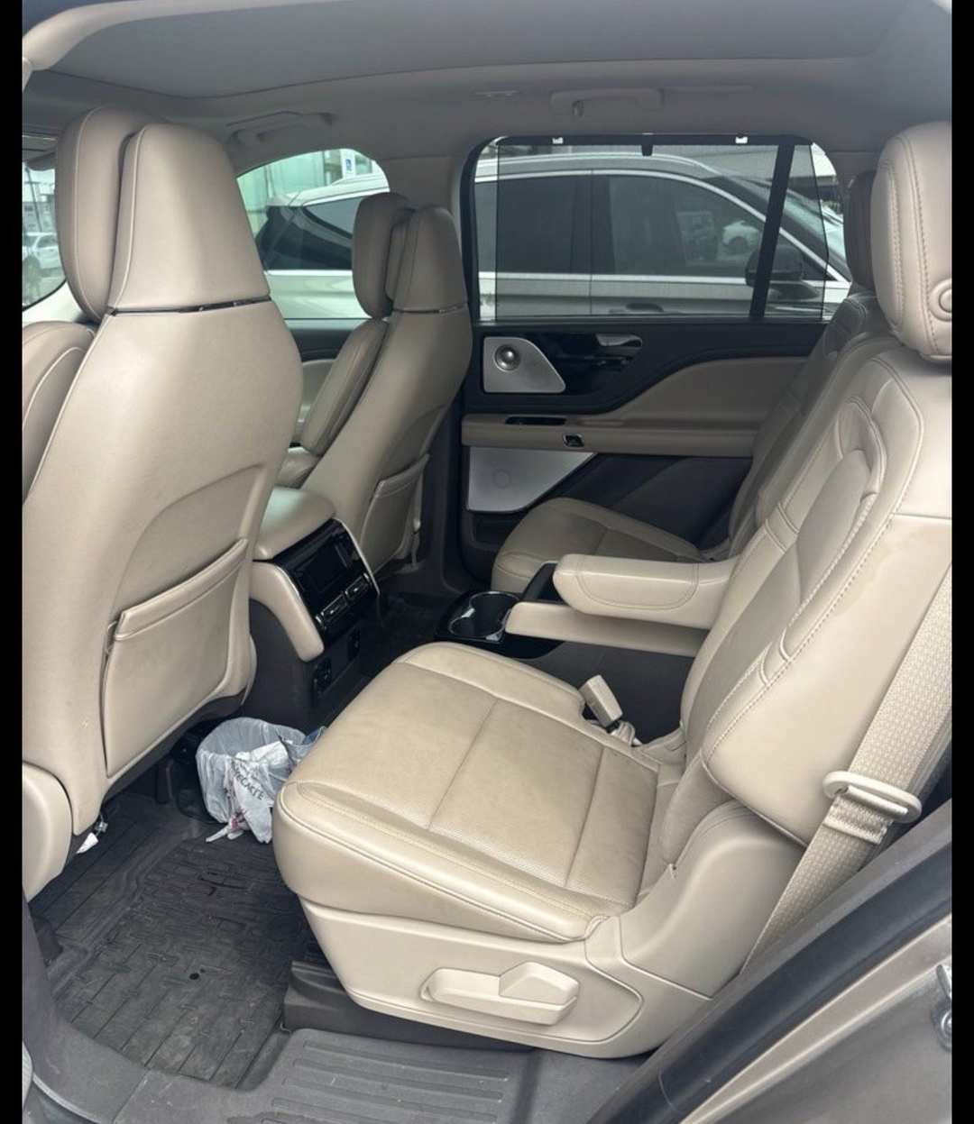 2020 Lincoln Aviator Reserve - Image 2