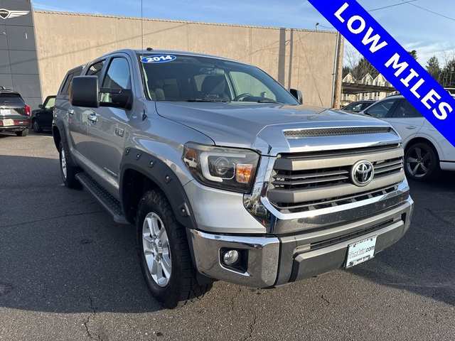 2014 Toyota Tundra SR5