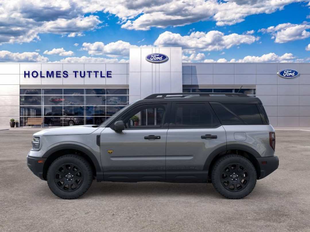 2026 Ford Bronco Sport Badlands - Image 3