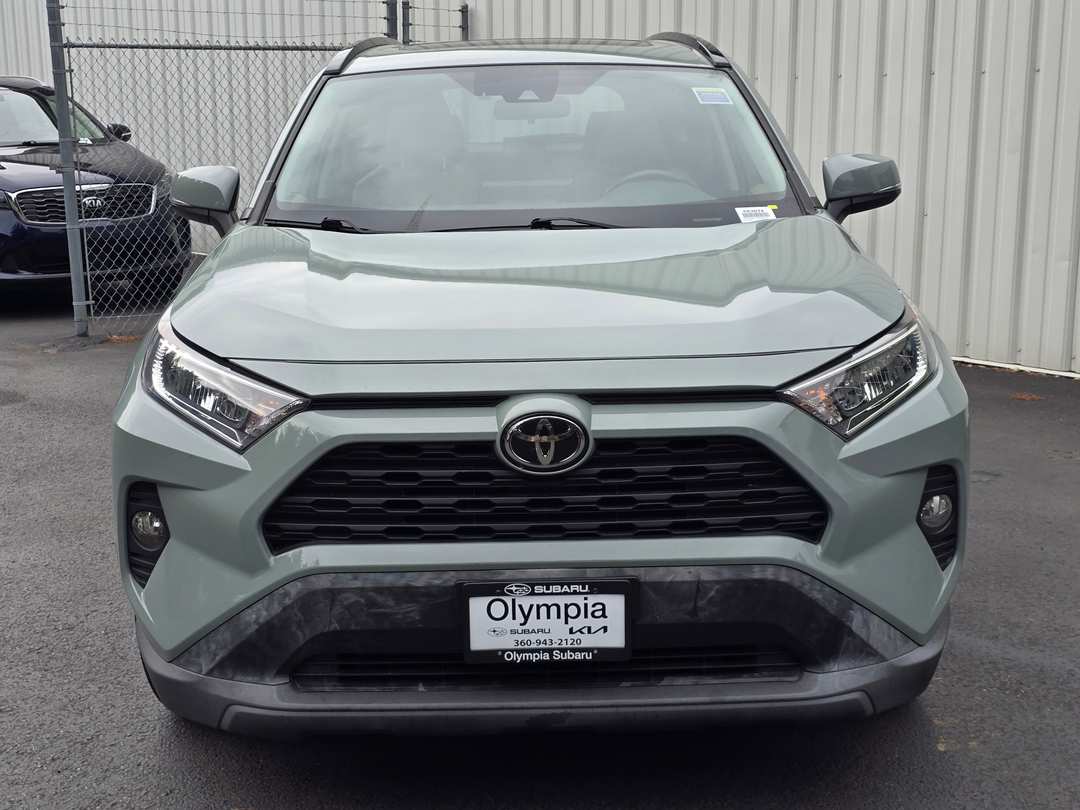 2020 Toyota Rav4 XLE Premium - Image 2