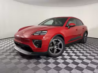 2026 Porsche Macan 4