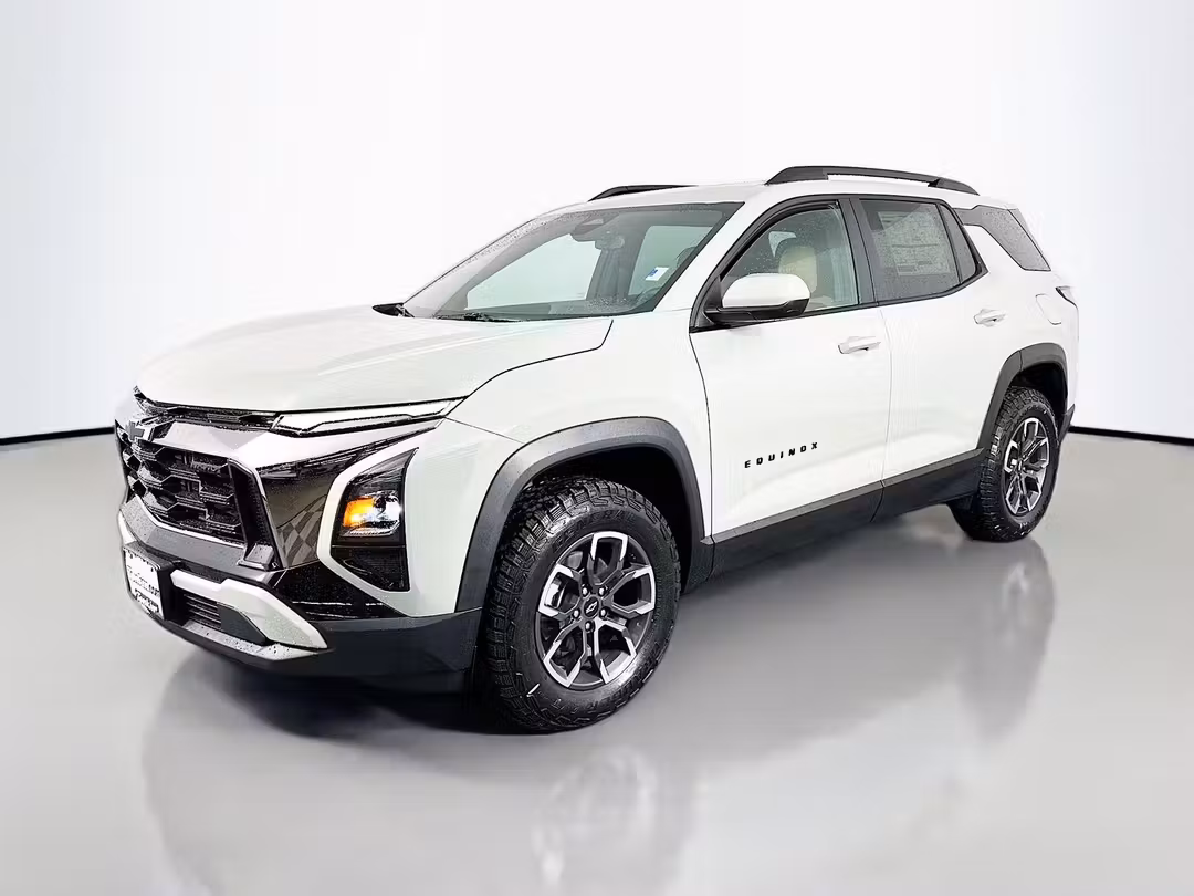 2026 Chevrolet Equinox ACTIV - Image 3