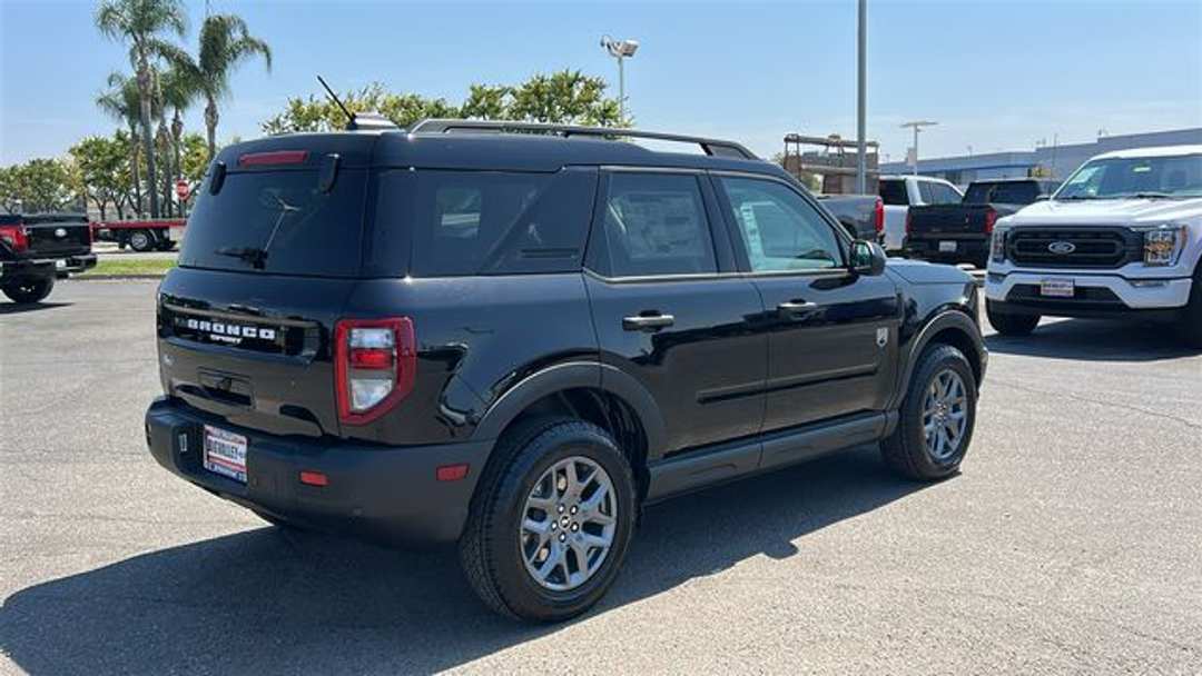2026 Ford Bronco Sport Big Bend - Image 3