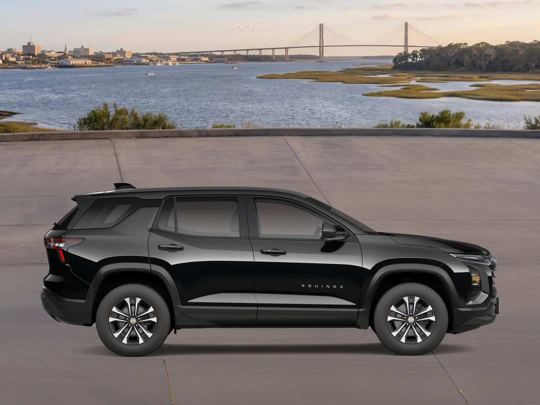 2027 Chevrolet Equinox LT - Image 3