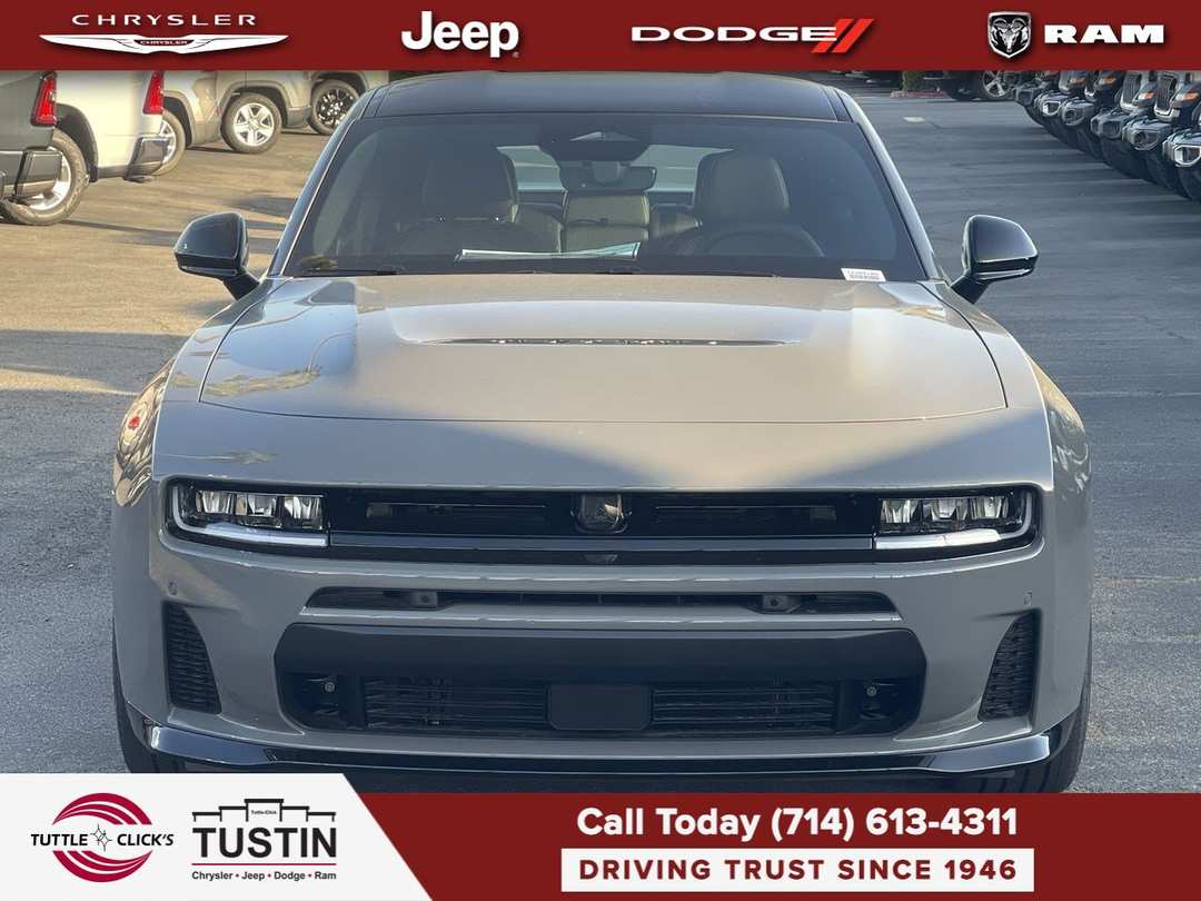 2026 Dodge Charger Scat Pack - Image 2