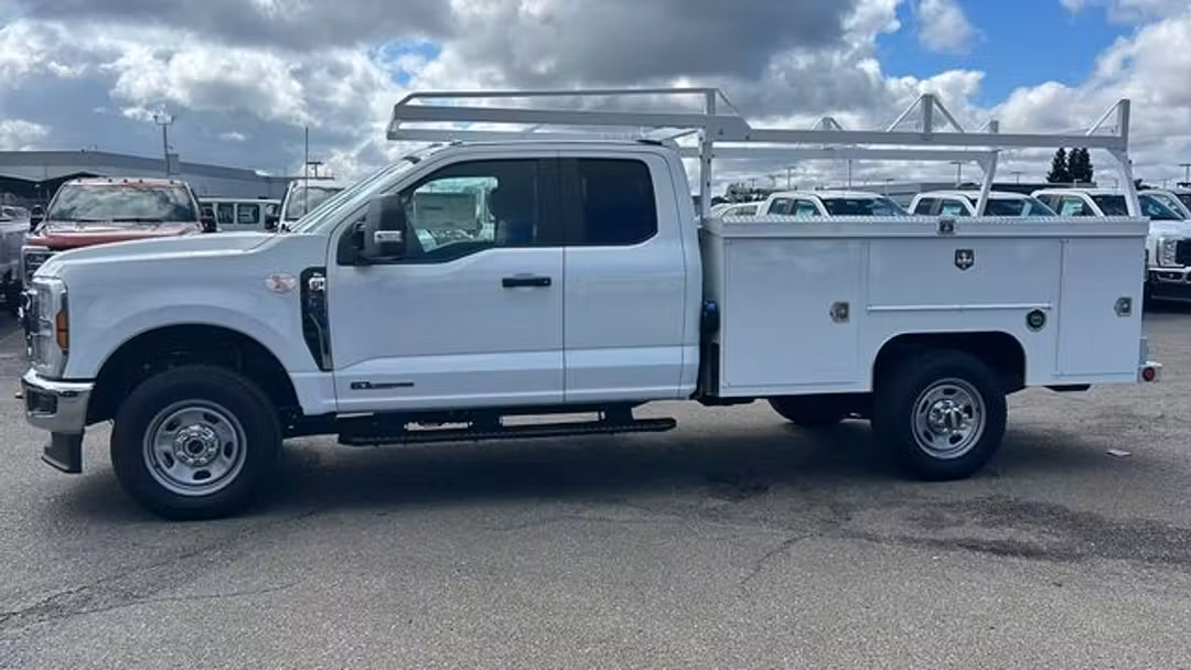 2026 Ford F-350Sd XL - Image 2