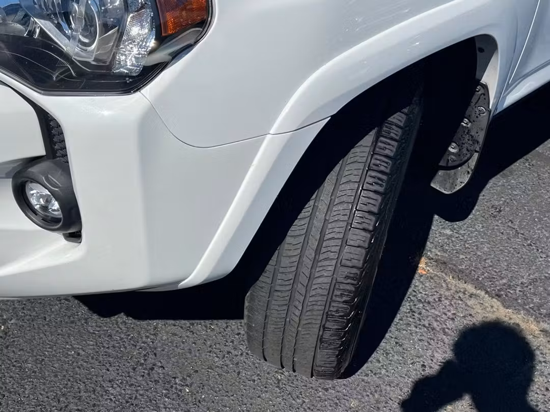 2021 Toyota 4Runner SR5 Premium - Image 3