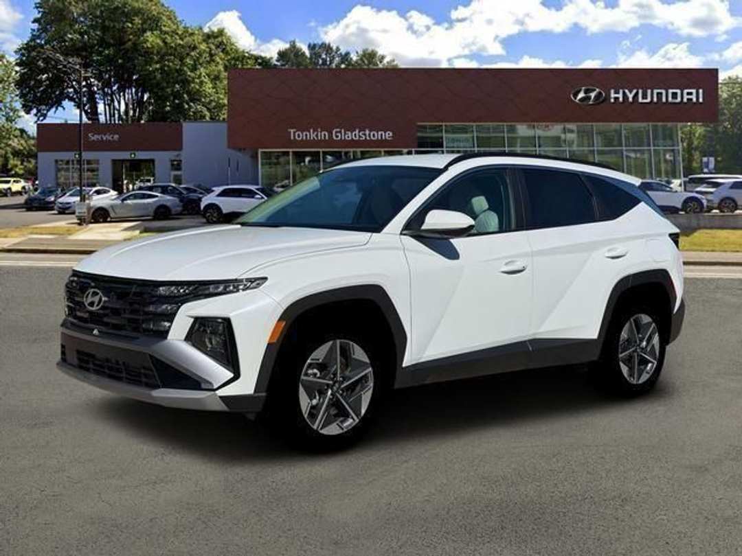 2026 Hyundai Tucson Hybrid SEL - Image 2