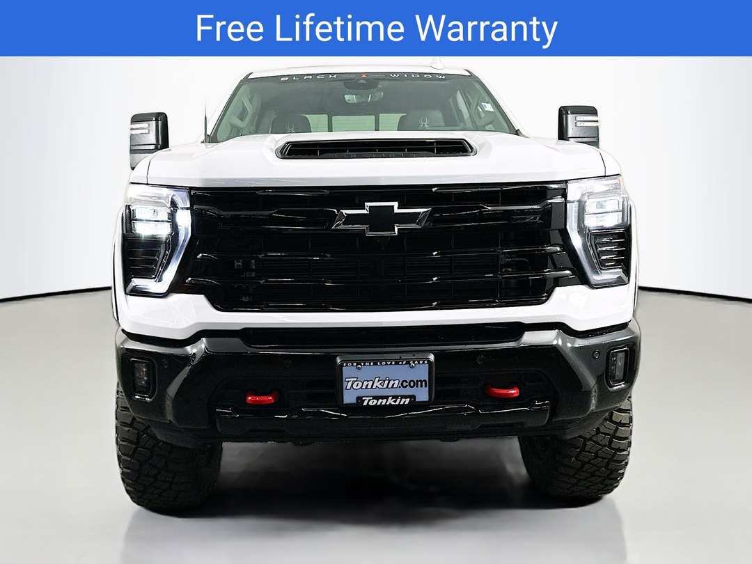 2026 Chevrolet Silverado 2500Hd LTZ - Image 2
