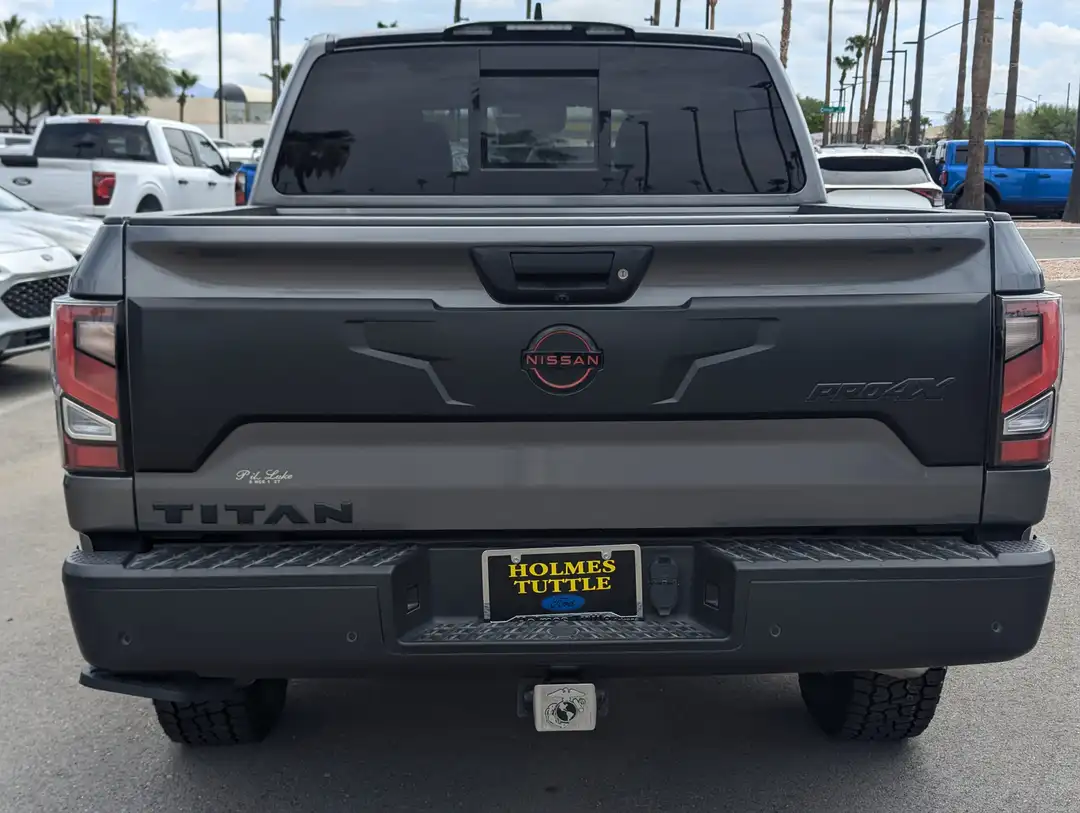 2024 Nissan Titan PRO4X - Image 3
