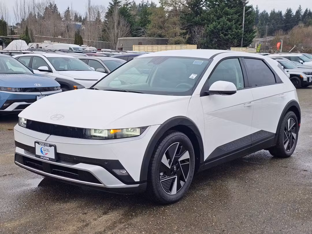 2026 Hyundai Ioniq 5 SEL - Image 3